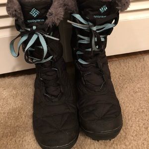 Women’s size 5 Columbia Omni Heat Waterproof Boots